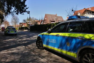 Schwaebisch Gmuend: Gaststaette mit Anbau brennt vollstaendig aus - Grosseinsatz mit 2 Drehleitern